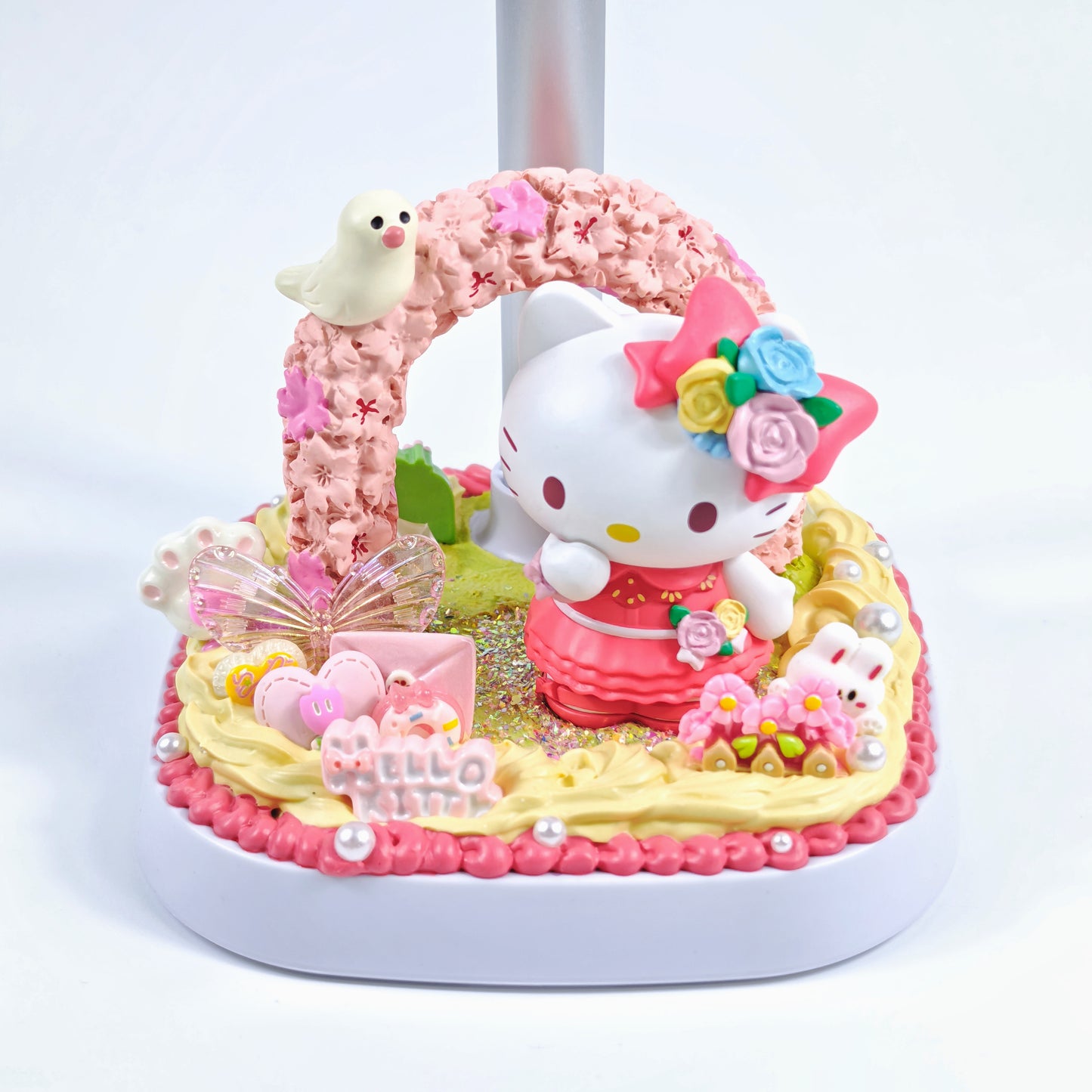 “Pink Flowery Garden" Desktop Phone Stand